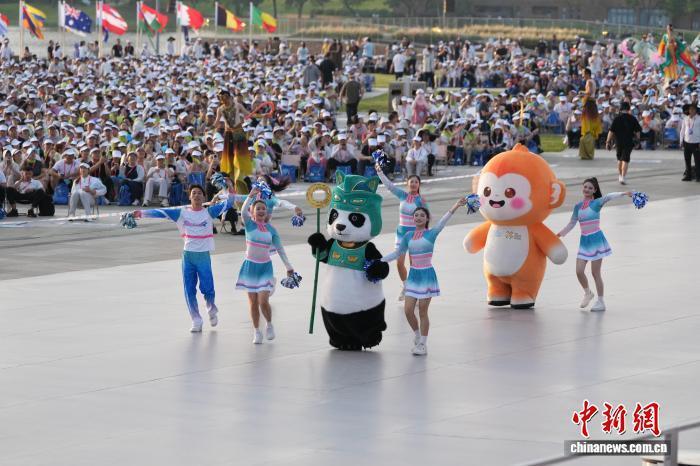 再现宫廷乐, 遗迹和四川, 这并不是中
