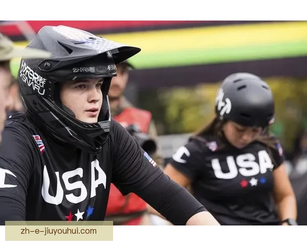 BMX实时比分更新：赛场精彩时刻随时掌握