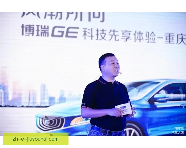 破格创新,游向未来:游泳公开赛掀起新风潮 破格创新,游向未来:游泳公开赛掀起新风潮