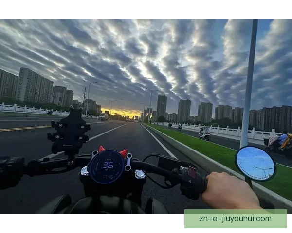 骑行直播：穿越风景，感受自由