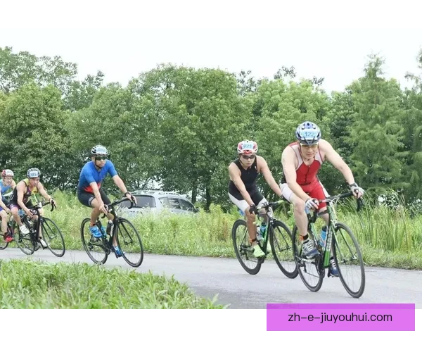 铁人三项赛事实时战况追踪及时更新